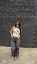 Load image into Gallery viewer, USA tank in sand