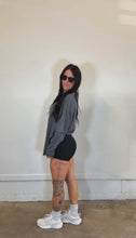 Load image into Gallery viewer, Waffle Pullover in washed black