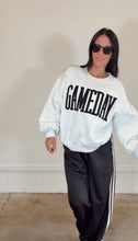 Load image into Gallery viewer, GAMEDAY crew in heather ash