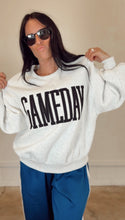 Load image into Gallery viewer, GAMEDAY crew in heather ash