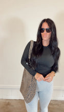 Load image into Gallery viewer, Basic butter soft long sleeve in Black