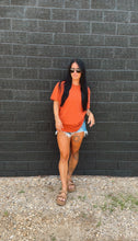 Load image into Gallery viewer, VINTAGE TEE- SIENNA- PREORDER