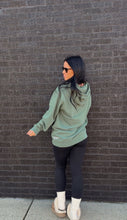Load image into Gallery viewer, the TIA HOODIE- Alpine Green
