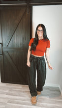 Load image into Gallery viewer, Sweetheart mineral wash barrel pant