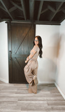 Load image into Gallery viewer, Coastal Vibes pant in Sand