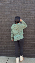Load image into Gallery viewer, the TIA HOODIE- Alpine Green
