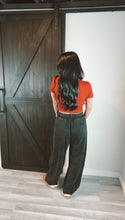 Load image into Gallery viewer, Sweetheart mineral wash barrel pant