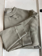 Load image into Gallery viewer, Tia Crewneck - Pigment Cement PREORDER