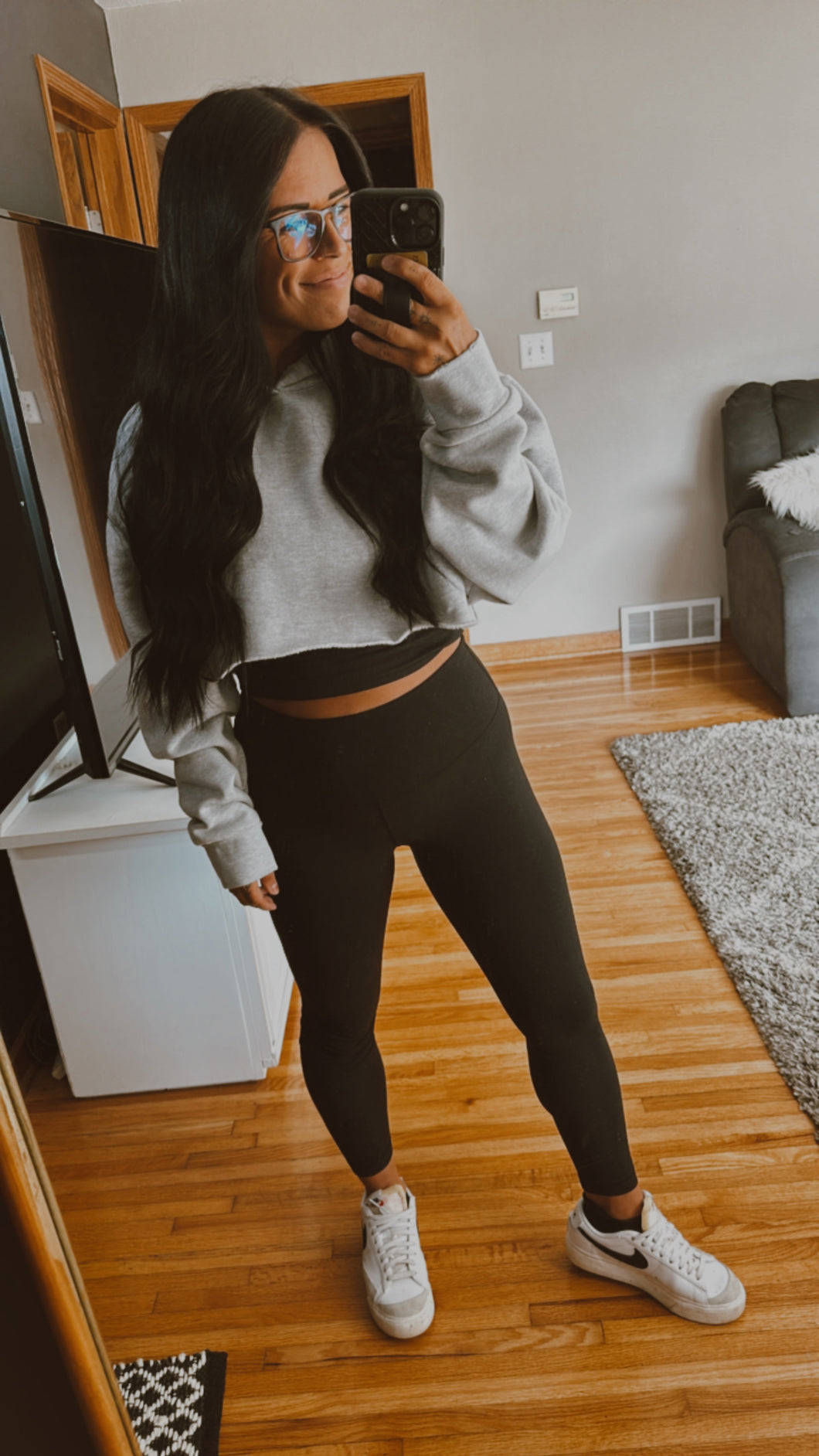 CROPPED MUTED HOODIE- BLACK- PREORDER