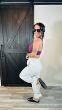 Load image into Gallery viewer, * Venice cloud square neck sport bra in merlot
