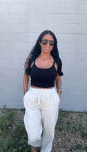 Load image into Gallery viewer, * Basic cropped cami in black
