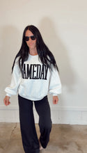 Load image into Gallery viewer, GAMEDAY crew in heather ash
