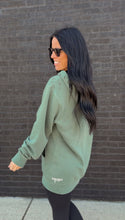 Load image into Gallery viewer, the TIA HOODIE- Alpine Green
