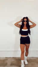 Load image into Gallery viewer, Contrast Binding Biker Shorts in Black
