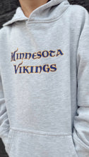 Load image into Gallery viewer, MN VIKINGS. YOUTH HOODIE - HEATHER GREY - PREORDER
