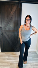 Load image into Gallery viewer, * Scoop neck tank in Heather Grey
