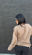 Load image into Gallery viewer, the TIA CREWNECK- Clay
