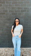 Load image into Gallery viewer, Essential micro rib tee in Heather Grey
