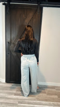 Load image into Gallery viewer, * crossover wide leg pant
