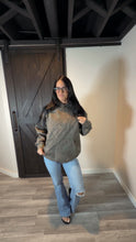 Load image into Gallery viewer, DARKWOOD AMBER CAMO HOODIE - PREORDER
