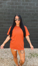 Load image into Gallery viewer, VINTAGE TEE- SIENNA- PREORDER
