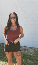 Load image into Gallery viewer, * Luz double layered seamless tank in Wine
