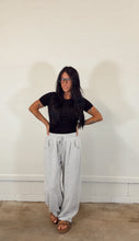 Load image into Gallery viewer, Essential micro rib tee in Black
