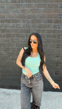Load image into Gallery viewer, Luz Seamless Tank in Ash Moss
