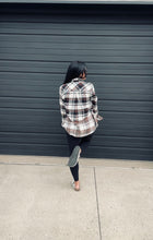 Load image into Gallery viewer, * Fall staple flannel in black, cream and orange
