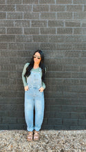 Load image into Gallery viewer, Urban barrel denim overalls

