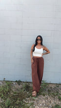 Load image into Gallery viewer, * Brushed cloud wide leg pant in chestnut
