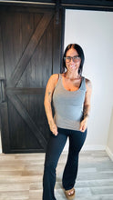 Load image into Gallery viewer, * Scoop neck tank in Heather Grey
