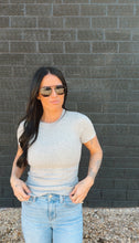 Load image into Gallery viewer, Essential micro rib tee in Heather Grey
