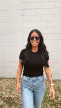 Load image into Gallery viewer, * Essential micro rib tee in black
