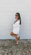 Load image into Gallery viewer, * Essential stripe button up in taupe
