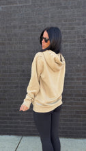 Load image into Gallery viewer, the TIA HOODIE- Sandstone

