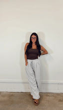Load image into Gallery viewer, Downtown barrel sweatpant in Heather Gray
