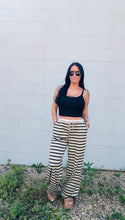 Load image into Gallery viewer, * Cocoa wide leg stripe pant
