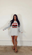 Load image into Gallery viewer, VINTAGE HOMETOWN CREWNECK - HEATHER ASH - PREORDER
