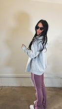 Load image into Gallery viewer, Side stripe yoga flares in Mauve
