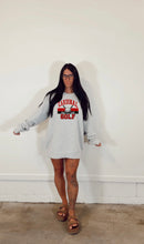 Load image into Gallery viewer, VINTAGE HOMETOWN CREWNECK - HEATHER ASH - PREORDER
