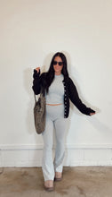 Load image into Gallery viewer, Basic butter soft long sleeve in heather grey
