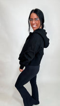 Load image into Gallery viewer, *BAY HALF ZIP HOODIE. BLACK.
