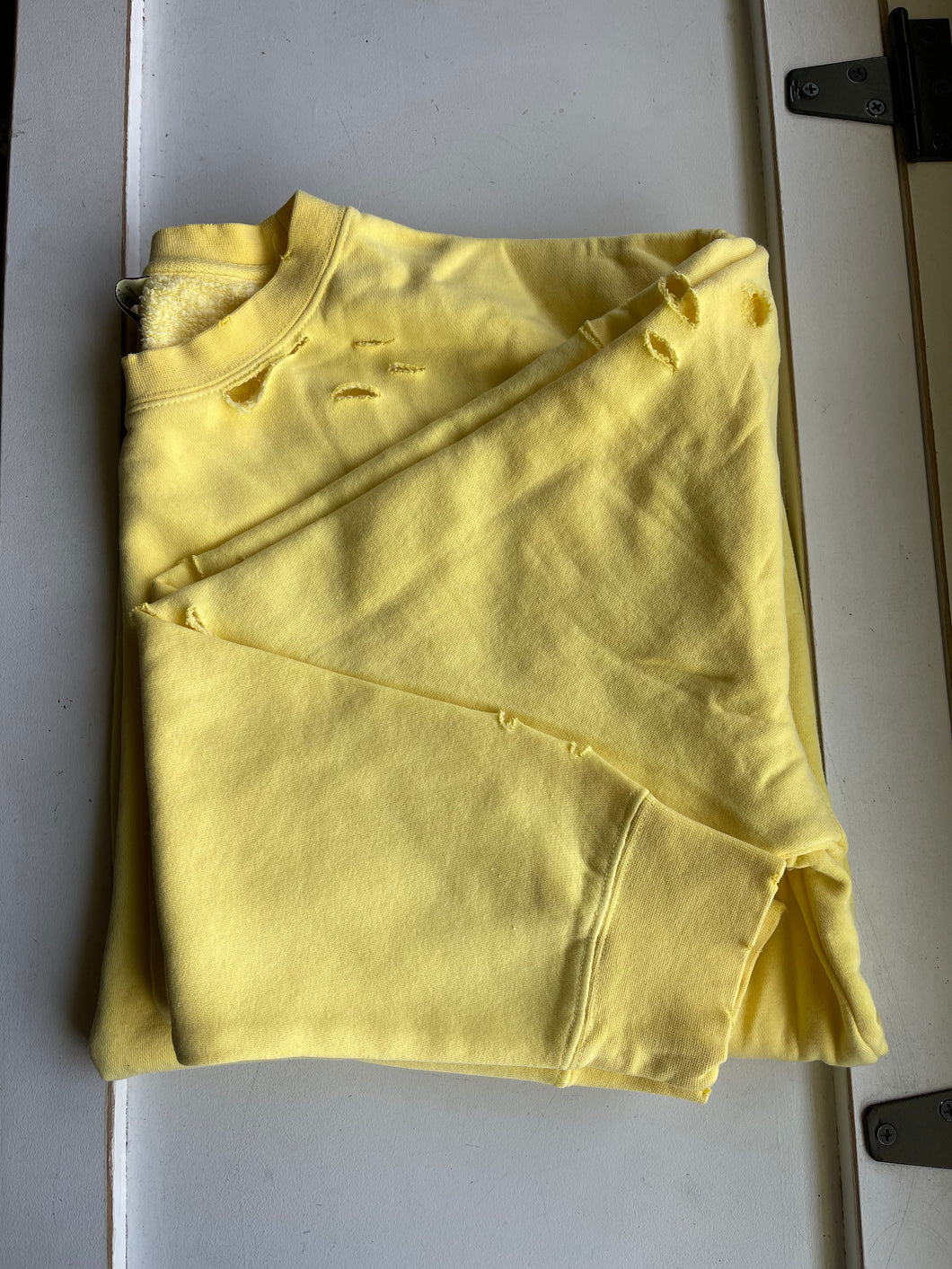 Tia Crewneck - Pigment Yellow PREORDER